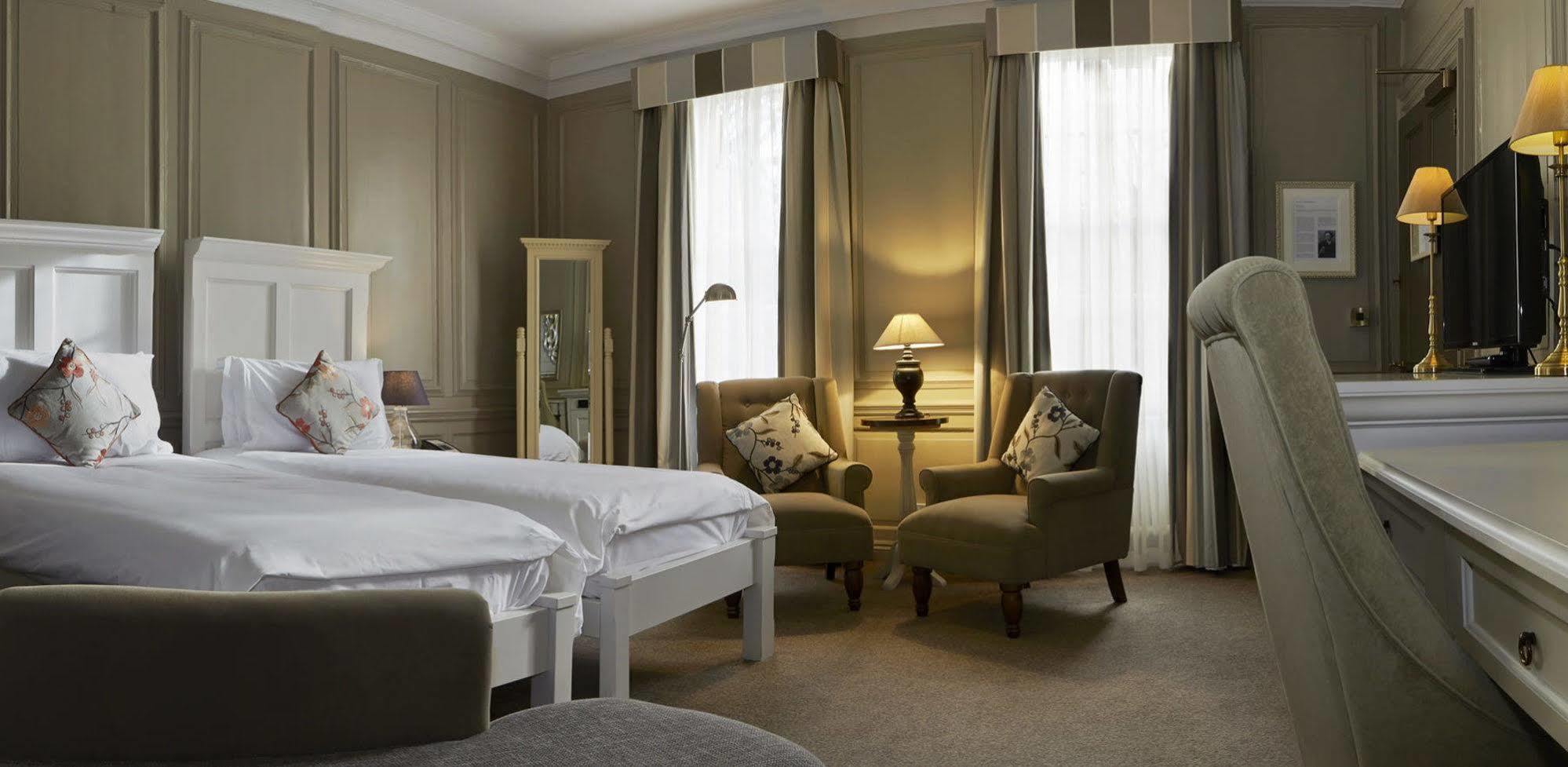 Vanbrugh House Hotel Oxford Eksteriør bilde